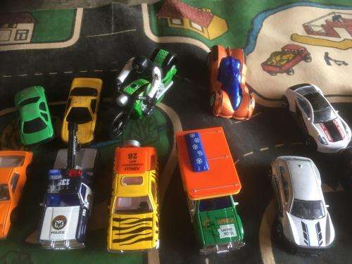 Job Lot of 52 Die Cast cars + Play Mat - See Pics and Description.