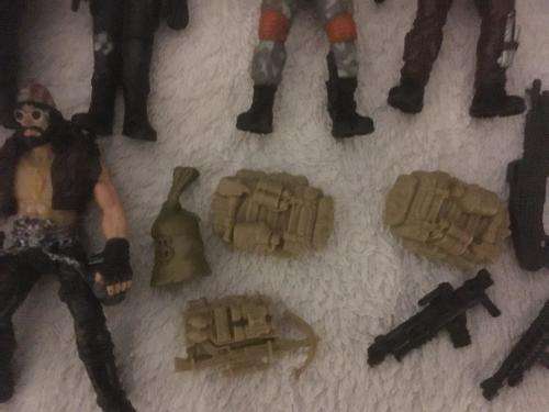 10 Chap Mei Action Figures + Accessories Simular size as G.I Joe  +-10.5cm Lot 5