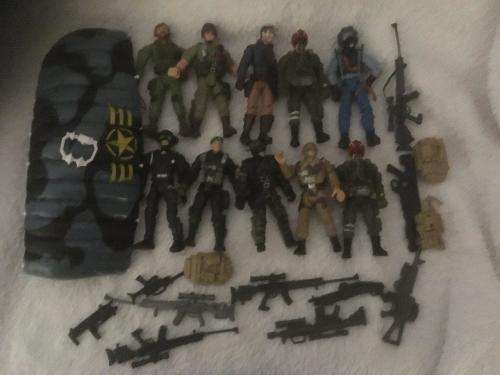 10 Chap Mei Action Figures + Accessories Simular size as G.I Joe  +-10.5cm Lot 3