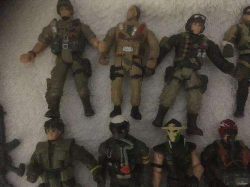 10 Chap Mei Action Figures + Accessories Simular size as G.I Joe  +-10.5cm Lot 2