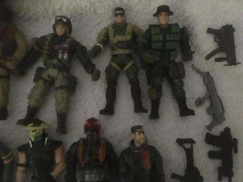10 Chap Mei Action Figures + Accessories Simular size as G.I Joe  +-10.5cm Lot 2