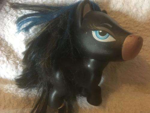 M.G.A  Bratz Petz - MGA 2005 +-10cm