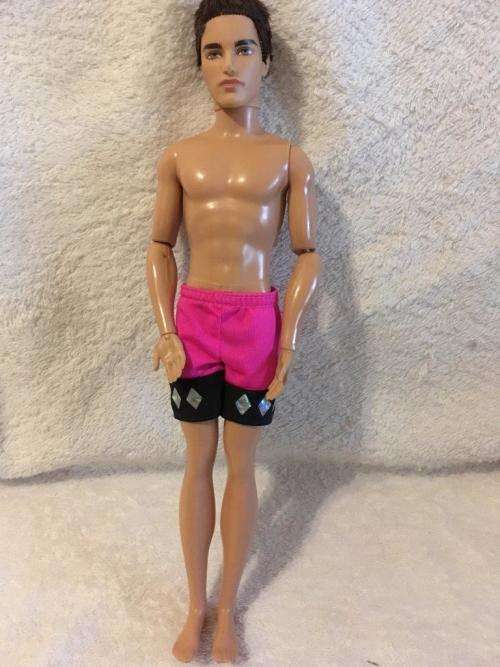 Barbie Ken Mattel Doll 2011 Jointed hands and elbows
