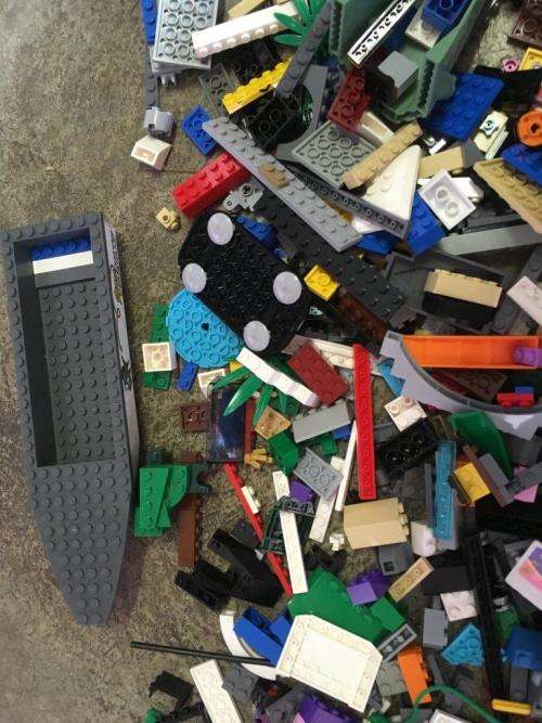 Job lot of Genunie Lego Bricks 600+ pieces - See pics