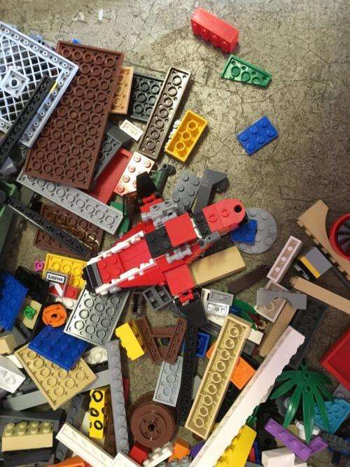 Job lot of Genunie Lego Bricks 600+ pieces - See pics