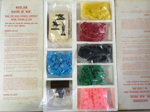 Vintage Risk - Parker Brothers  - Wooden Dice etc Circa 1960's