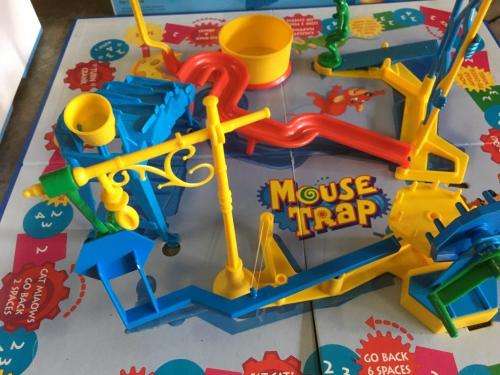 Mousetrap - Milton Bradley Hasbro 1999