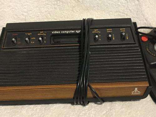 Vintage Retro Atari 2600 Console - See Description
