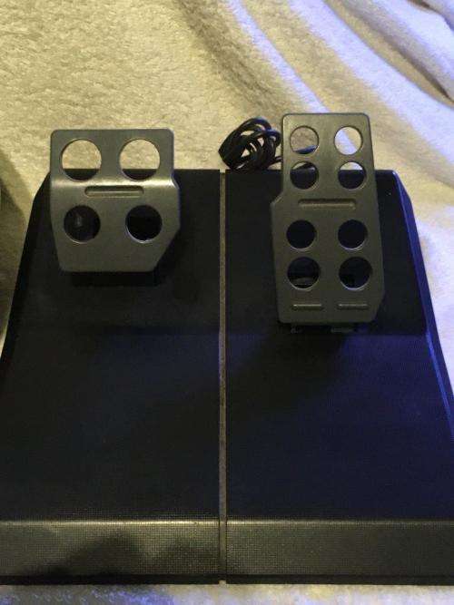 PC - Logitech Wingman Formula Force GP Steering Wheel, Pedals & PSU - USB