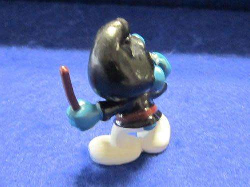 Vintage Peyo Policeman Smurf - Made in Hong Kong 1981
