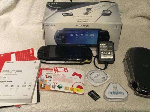PSP - Value Pack - PSP 1004k Boxed + extra's see descritption.