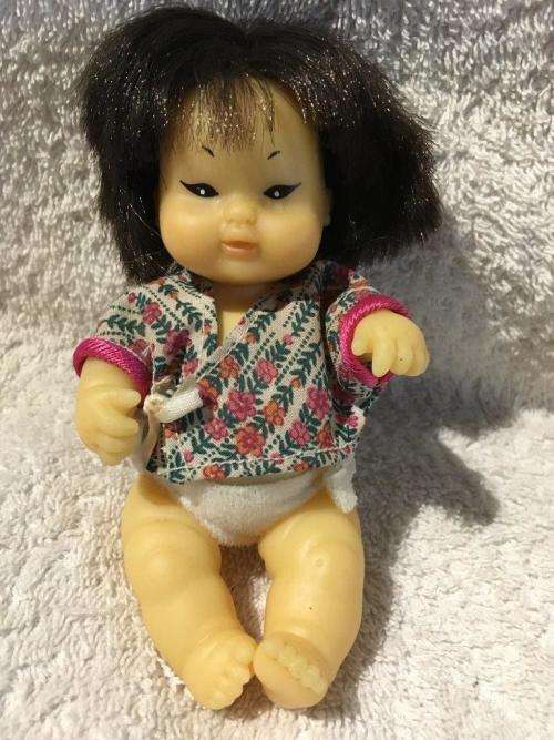 Vintage Chinese Famosa Doll Made in Spain +- 13cm