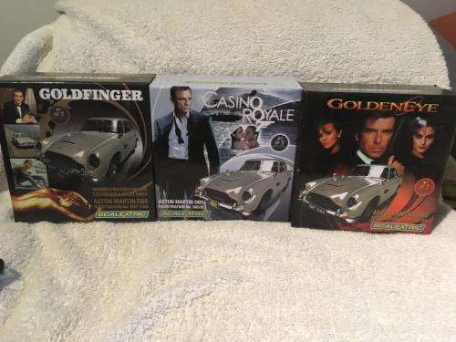 Scalextric - James Bond Aston Martin DB5 First Issues Set - 3 cars Limited Edition (Scarce NOS)