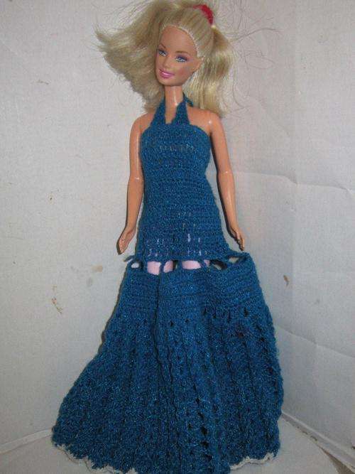 Barbie Mattel doll 1998 Knitted Dress has pink legs