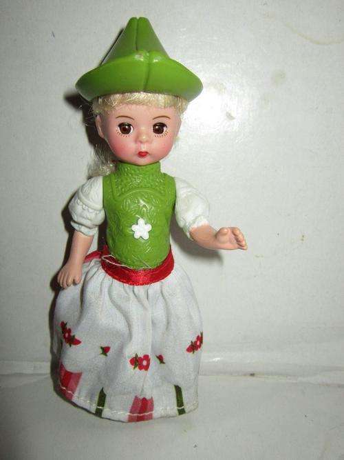 McDonalds - Gretel - Madame Alexander 2012