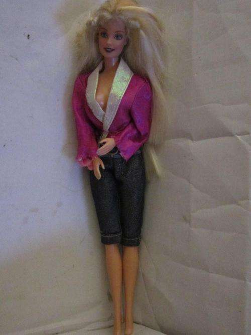 Barbie Mattel doll 1998 in knicker bockers