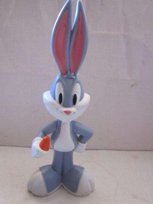 McDonalds Bugs Bunny 2012