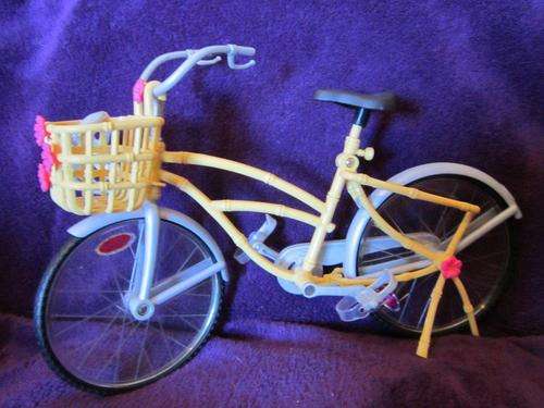 Barbie Bicycle with helmet Mattel 2004