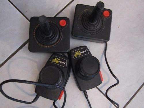 Job Lot of Atari controllers