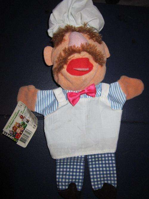 Muppets Charcter  no2- Hand Puppet would fit a adult hand - Disney
