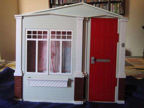 Barbie Mattel doll's House - Mattel 2005 with ass