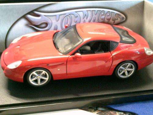 Hotwheels - Ferrari 575 Zagato 1:18 Scale