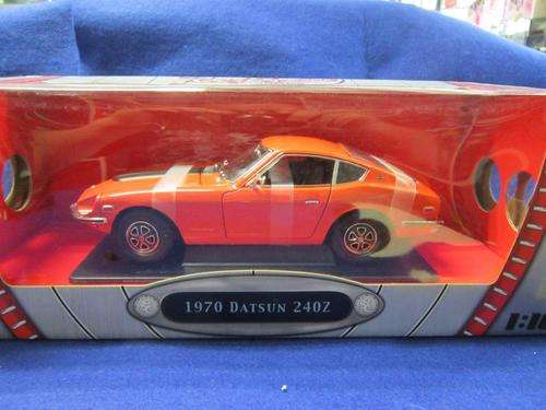 Road Signature Collection - 1970 Datsun 240Z -  1:18 Scale