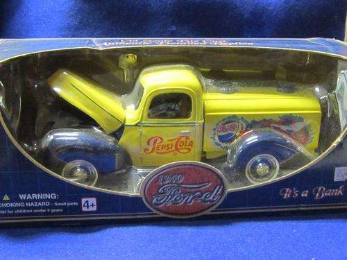 Golden Wheels - 1940 Ford 1:18 Scale - is also a piggy bank
