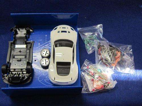 Scalextric - Aston Martin DBR9 (new) 1:32 Scale - See Pics and Description