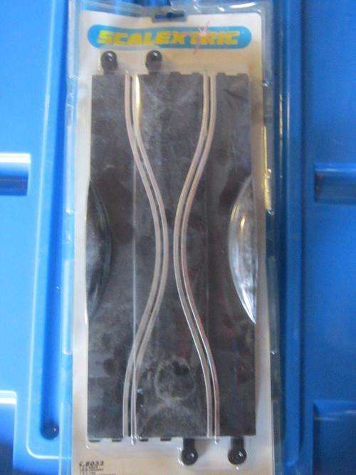 Scalextric - Skid Chicane C8032 - classic track (NOS) 1:32 Scale
