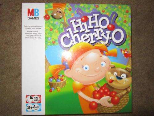 HiHo Cherry-O Milton Bradley Ages 3+