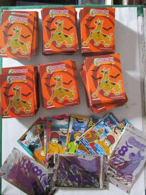 Very Large Job Lot of Scooby Doo Trading Cards (637cards + 3 unopened packs) - Deagostini