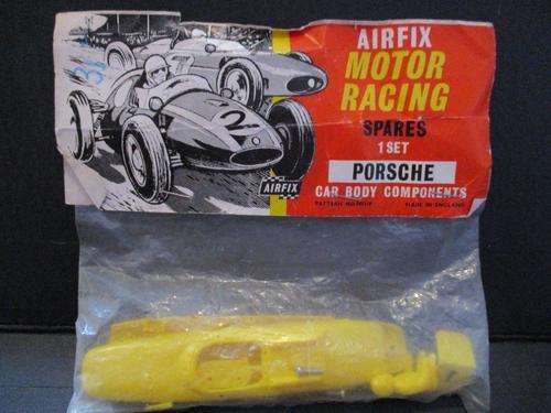 Airfix Motor Racing Spares 1 set Porsche Car Body Components Made in England (1960' (NOS) 1:32 Scale