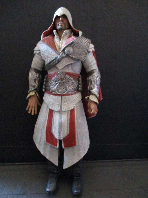 Assassin's Creed: Brotherhood - Ezio Auditore da Firenze - UBISOFT Figure 2011 - 19cm