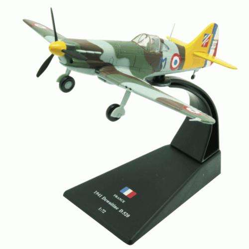 France 1941 Dewoitine D.520 1:72 Scale - Amercom collection