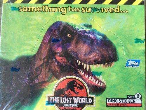 The Lost World Jurassic Park Movie Trading Cards - Topps per Box of 36 (New Sealed) released 1997