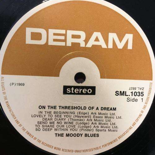 LP - The Moody Blues - On The Threshold Of A Dream