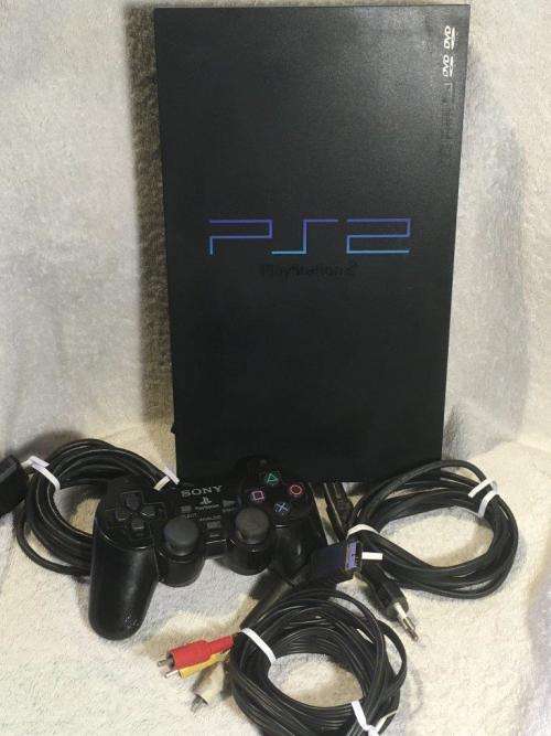 Playstation 2 - Black PHAT c/w 1 x Original Controller, AV Cable & Power Cord