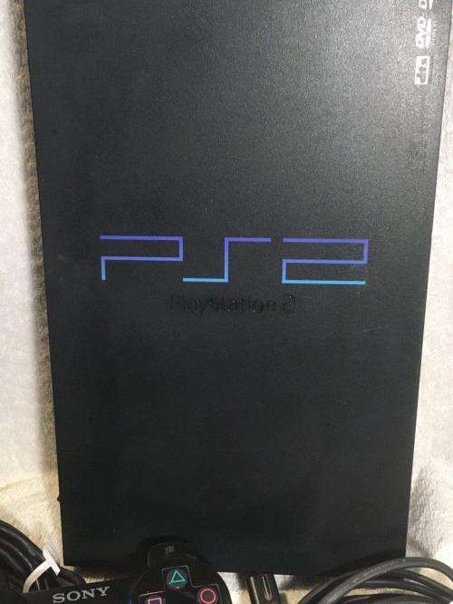 Playstation 2 - Black PHAT c/w 1 x Original Controller, AV Cable & Power Cord