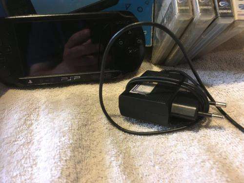 PSP Street (Boxed), 32MB Memory Card Charger, 5 Games + 4 UMD Music videos