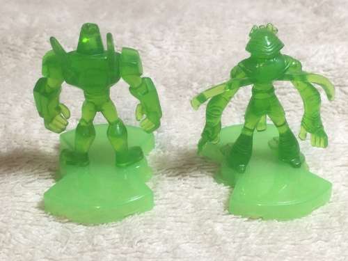 2 x Ben 10 figure for the Watch +-5.5cm