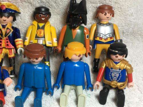 Job Lot of Vintage & Newer Playmobile / Geobra People x 21+ 2 prople spares