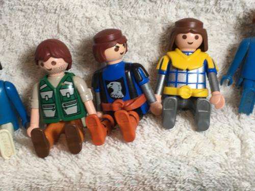 Job Lot of Vintage & Newer Playmobile / Geobra People x 21+ 2 prople spares