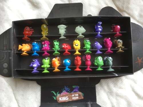 Pick n Pay Stikeez Creatures of the Deep in Submarine Complete set as NEW