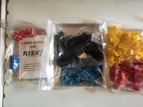 Risk - Manhattan Metrotoy