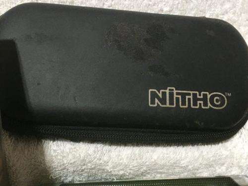 PSP 1001, 2GB Memory Card Charger, Carry Case 5 Games + 4 UMD Music videos