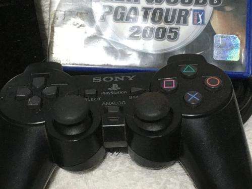 Playstation 2 - Black Slim Line Console c/w 1 x Original Controller, AV + Power Cable 1 x Game