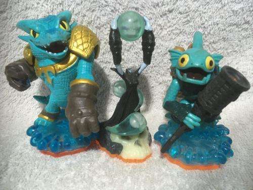 Job lot 4 of 3 Skylanders Characters (Cosmetic Damage) - See pictures