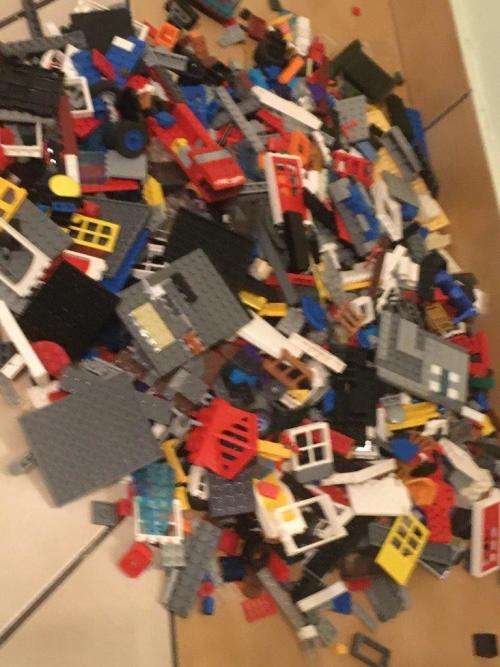 Job Lot of `Generic` Lego compatible pieces over 500 pieces