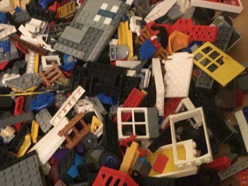 Job Lot of `Generic` Lego compatible pieces over 500 pieces